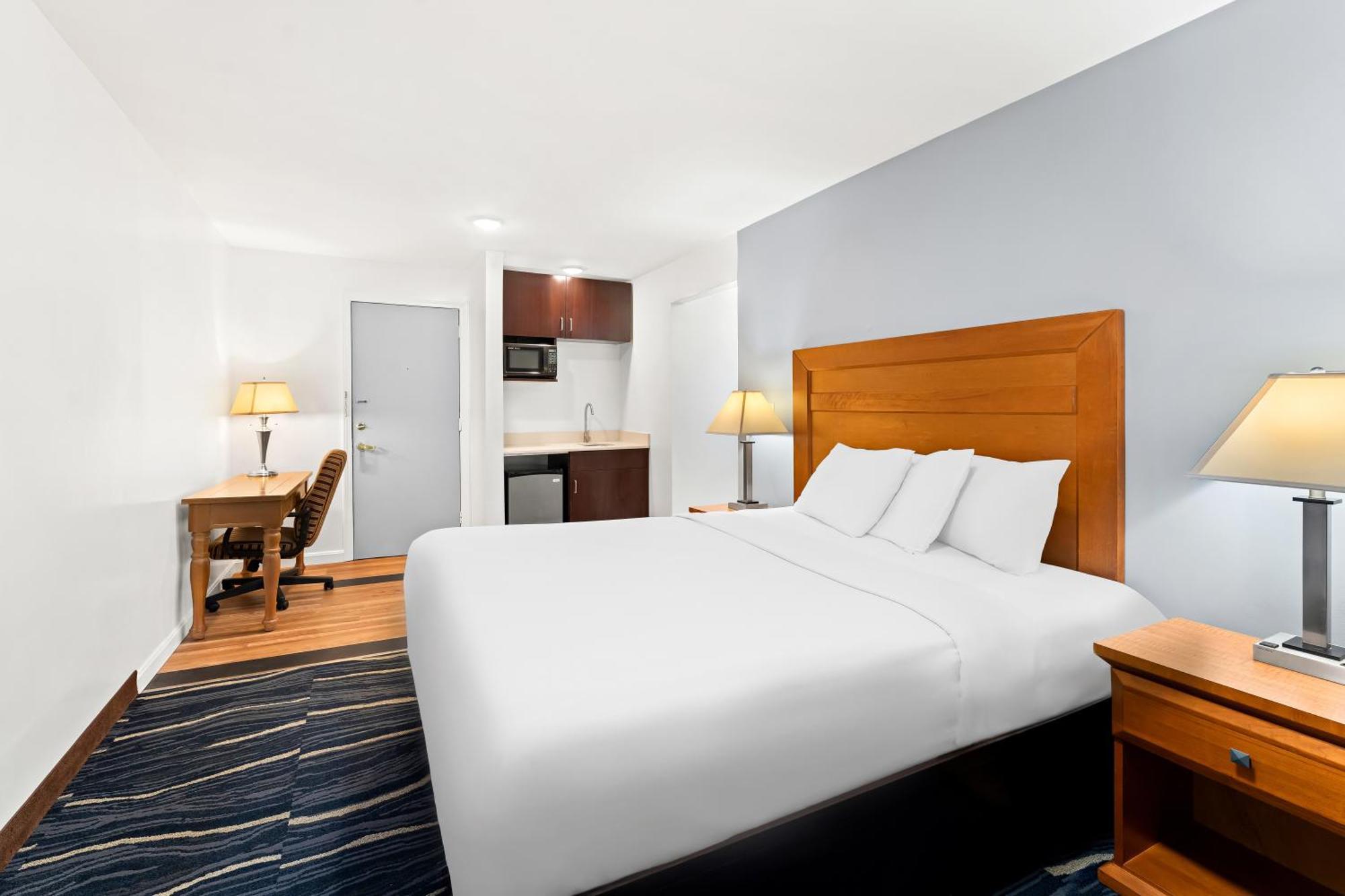 Americas Best Value Inn Stonington Mystic Kültér fotó